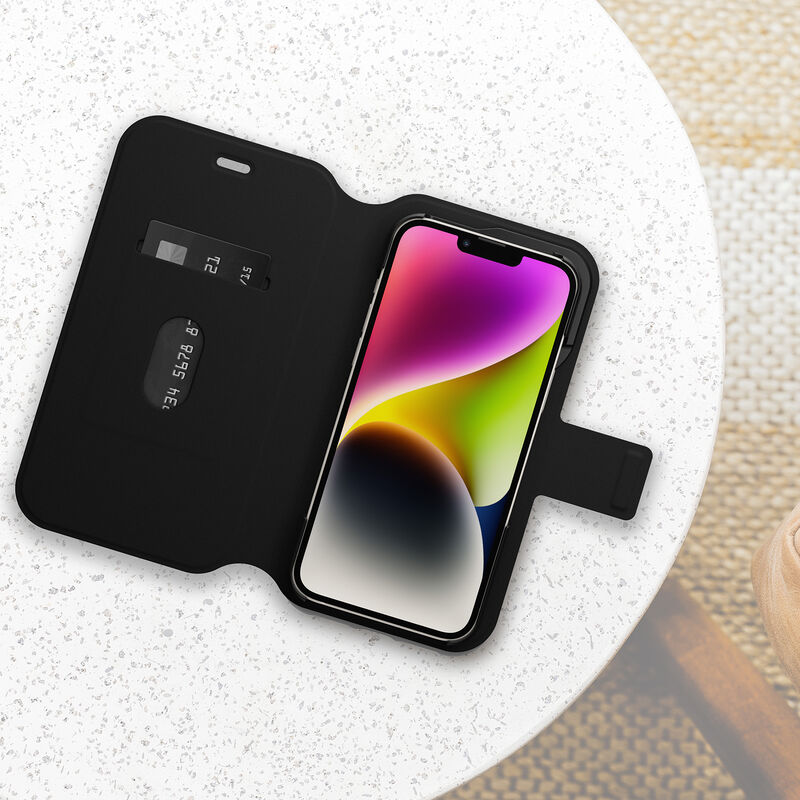 product image 4 - iPhone 14 Plus Skal Strada Via Series